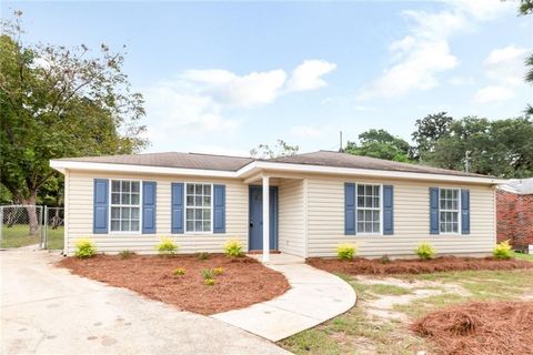 Photo of 1611 Rochelle Street, Mobile, AL 36693 (MLS # 7661274)