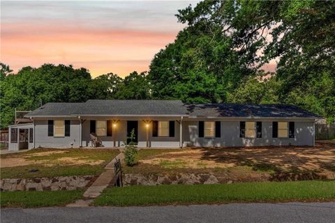 Photo of 136 Rita Avenue, Spanish Fort, AL 36527 (MLS # 7761843)