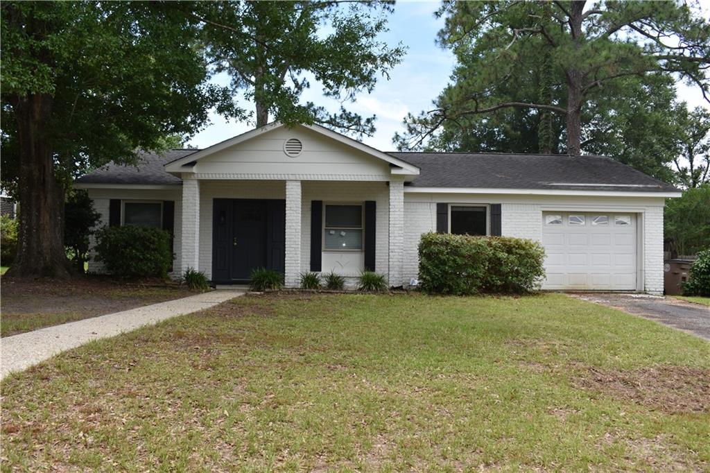 Photo 1 of 19 — 4309 Momote Drive S, Mobile, AL 36609