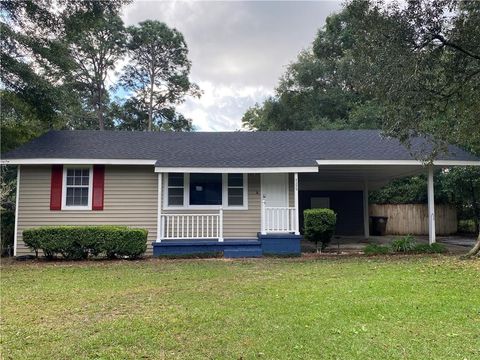 Photo of 5259 Yorkwood Road S, Mobile, AL 36693 (MLS # 7672967) Photo of 5259 Yorkwood Road S, Mobile, AL 36693 (MLS # 7672967)