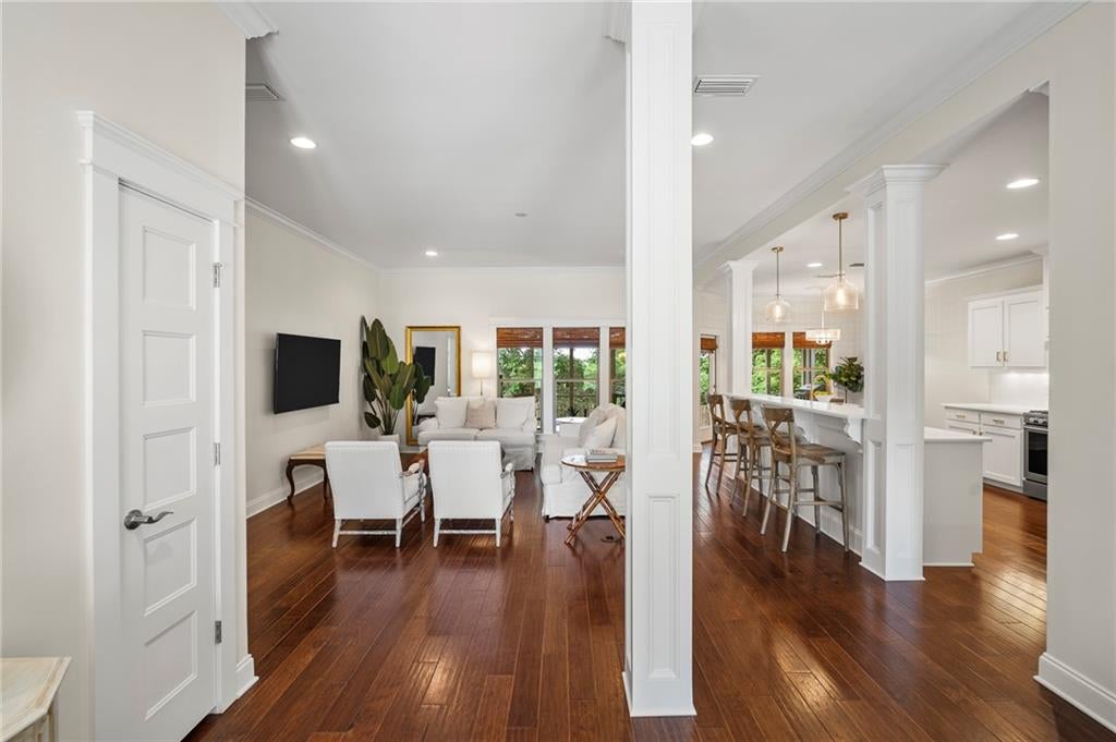 354 Craftsman Avenue - Photo 4