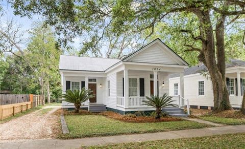 Photo of 1054 Elmira Street, Mobile, AL 36604 (MLS # 7752386)