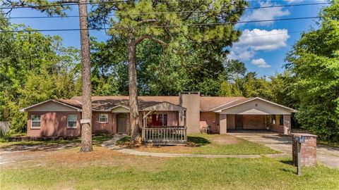 Photo of 916 Leon Street, Saraland, AL 36571 (MLS # 7770840)