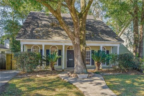Photo of 1106 Wildwood Avenue, Mobile, AL 36609 (MLS # 7706388)