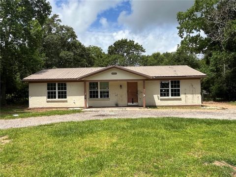 Photo of 3002 Cottage Knoll Drive, Mobile, AL 36695 (MLS # 7773888)