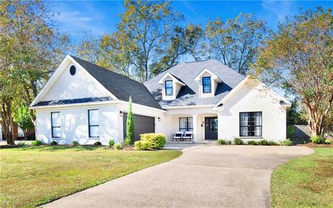 Photo of 24843 Bridges Drive, Daphne, AL 36526 (MLS # 7681882)