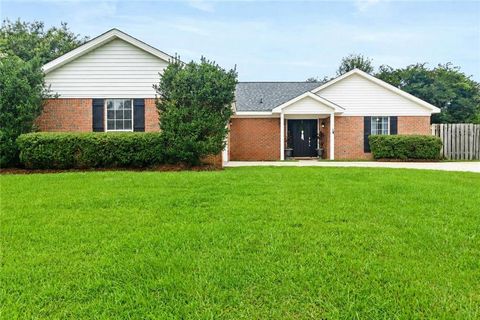 Photo of 105 Oakwood Avenue, Fairhope, AL 36532 (MLS # 7796238)