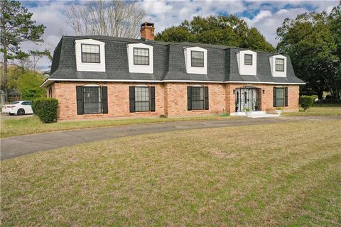 Photo of 5321 Longridge Drive N, Mobile, AL 36693 (MLS # 7730778)