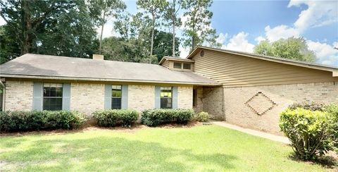 Photo of 113 Black Oak Way, Daphne, AL 36526 (MLS # 7801081)
