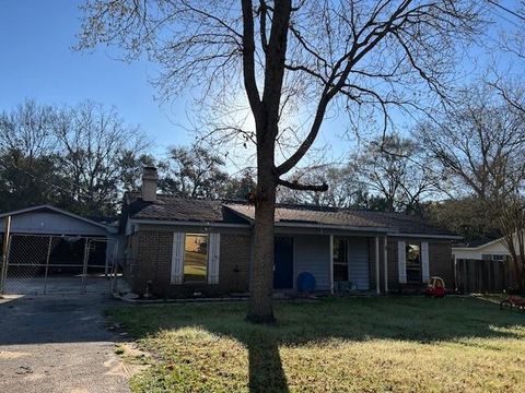 Photo of 5089 Guinevere Drive, Mobile, AL 36619 (MLS # 7727684)