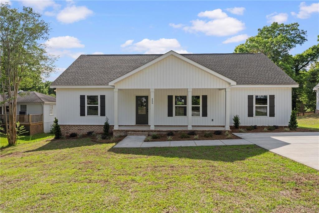 Photo 1 of 38 — 255 Border Drive W, Mobile, AL 36608