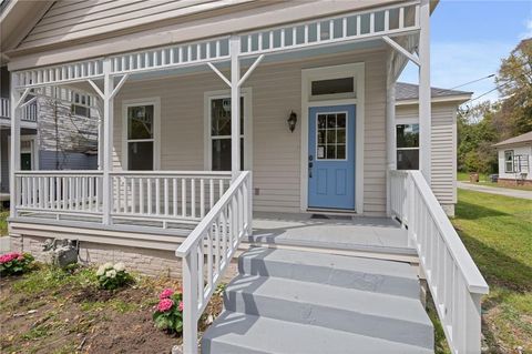 Photo of 550 Marine Street, Mobile, AL 36604 (MLS # 7658983) Photo of 550 Marine Street, Mobile, AL 36604 (MLS # 7658983)