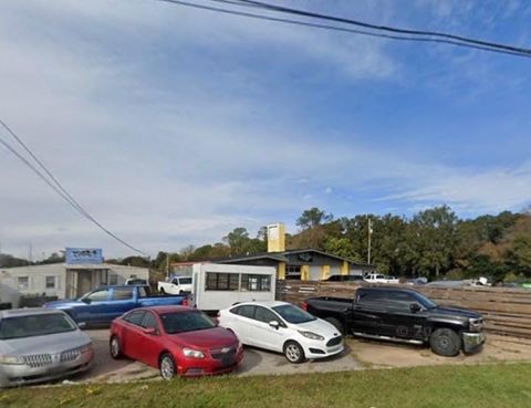Photo of 2552 Government Boulevard, Mobile, AL 36606 (MLS # 7776341)