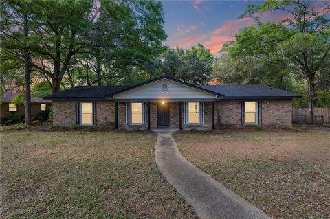 Photo of 5306 Forest Park Drive, Mobile, AL 36618 (MLS # 7748058)