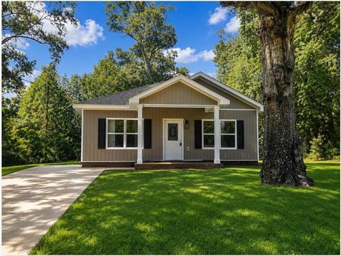 Photo of 914 W Stuart Drive, Mobile, AL 36605 (MLS # 7810166)