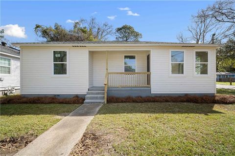 Photo of 1113 Kelly Street, Mobile, AL 36605 (MLS # 7724791)