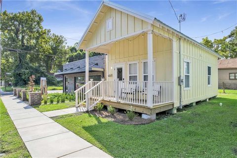 Photo of 551 Congress Street, Mobile, AL 36603 (MLS # 7740545)