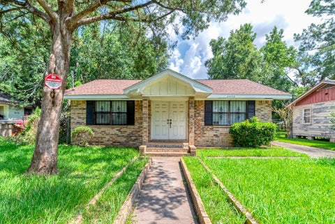 Photo of 2430 Denmark Street, Mobile, AL 36617 (MLS # 7802136)