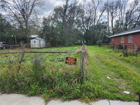Photo of 1155 Baltimore Street, Mobile, AL 36605 (MLS # 7725508)
