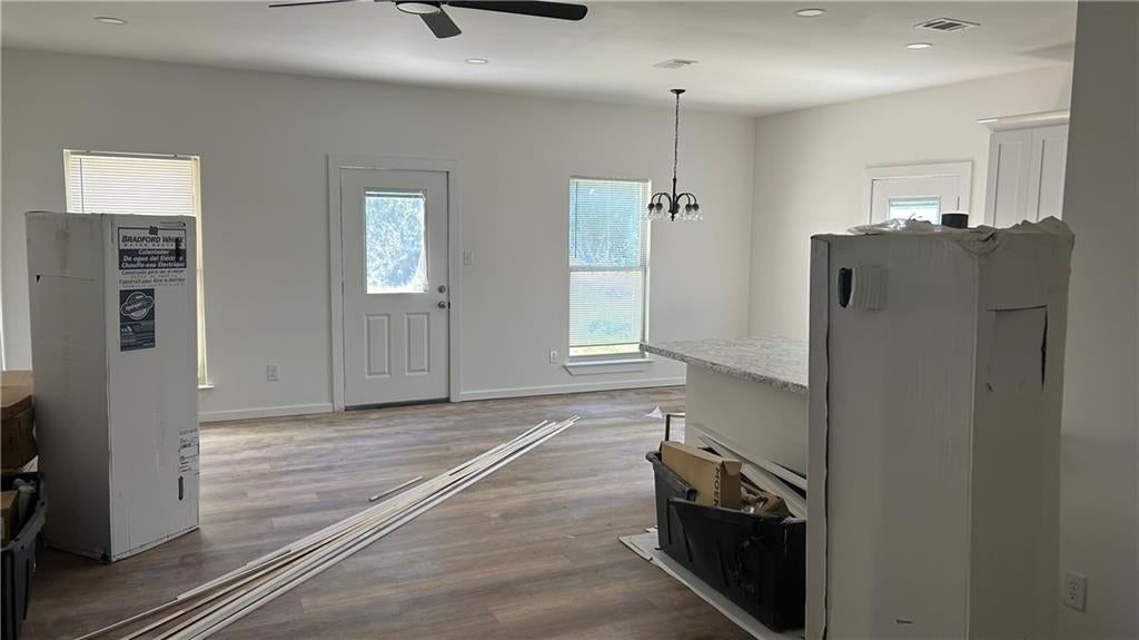 360 Burton Avenue - Photo 2