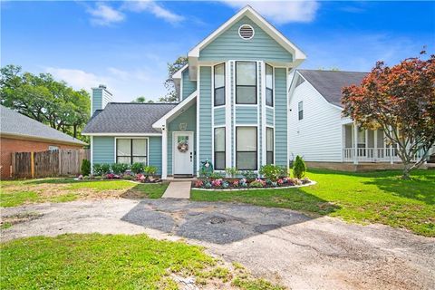 Photo of 803 Wildwood Avenue, Mobile, AL 36609 (MLS # 7764594)