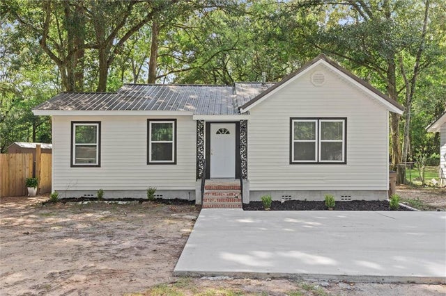 958 Cloverdale Drive