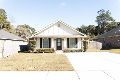 Photo of 2201 Liberty Drive E, Mobile, AL 36608 (MLS # 7679544)