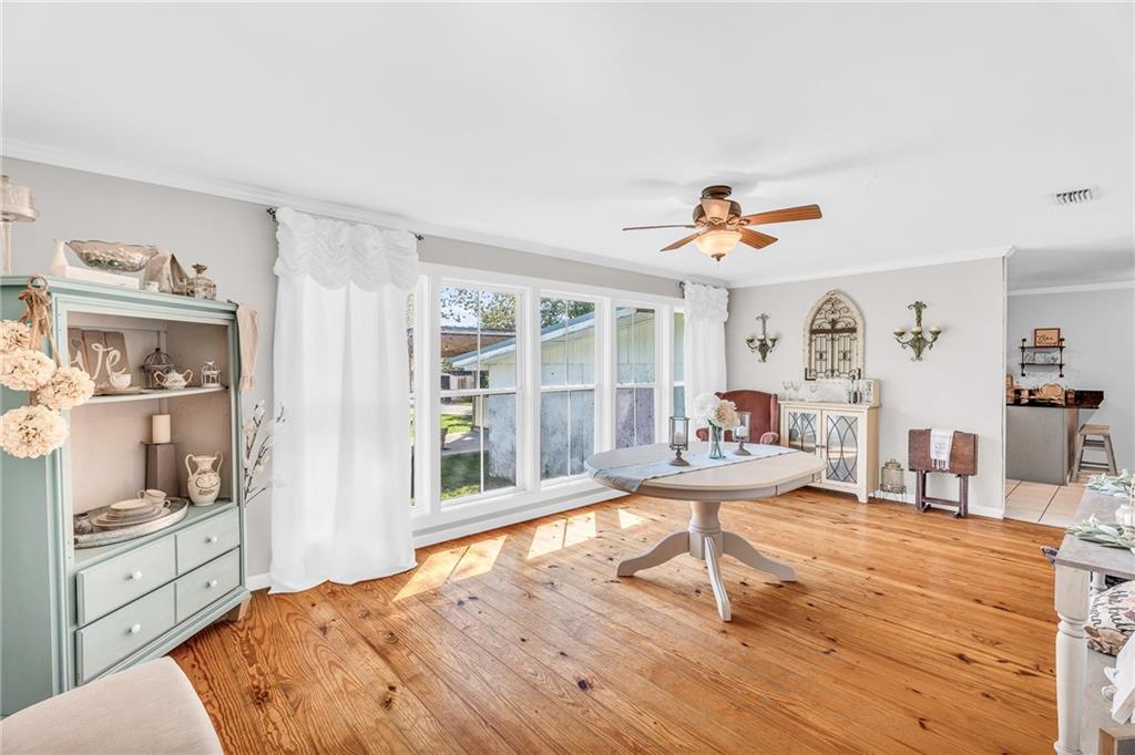 Fairhope, Alabama 36532, United States, 4 Bedrooms Bedrooms, ,3 BathroomsBathrooms,Residential,Pending,69807