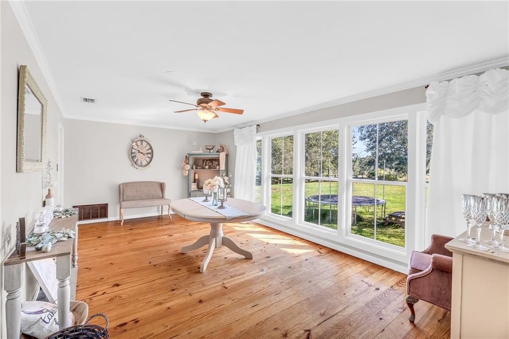 Fairhope, Alabama 36532, United States, 4 Bedrooms Bedrooms, ,3 BathroomsBathrooms,Residential,Pending,69807