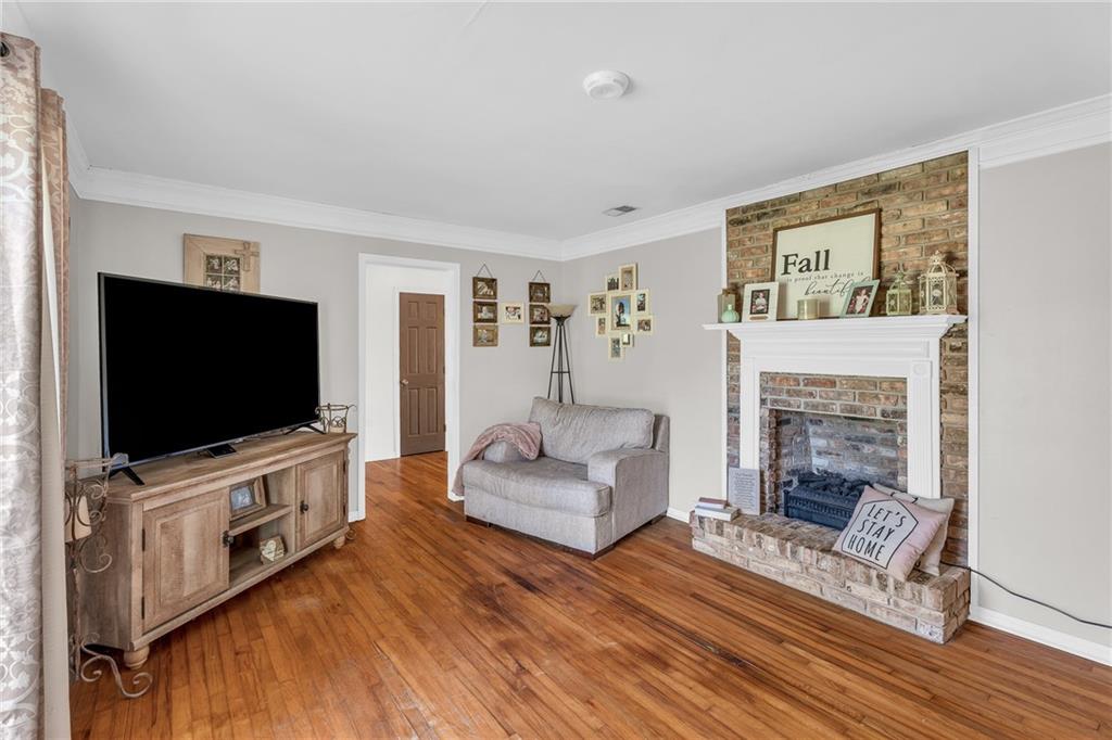 Fairhope, Alabama 36532, United States, 4 Bedrooms Bedrooms, ,3 BathroomsBathrooms,Residential,Pending,69807