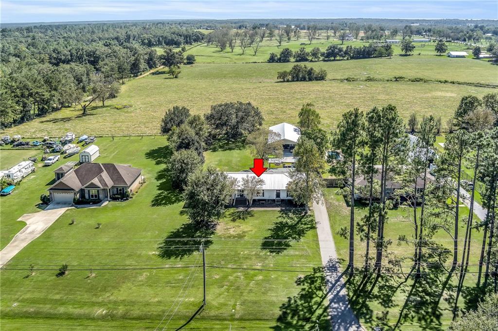 Fairhope, Alabama 36532, United States, 4 Bedrooms Bedrooms, ,3 BathroomsBathrooms,Residential,Pending,69807