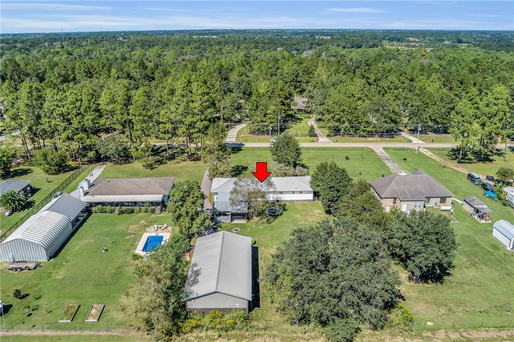 Fairhope, Alabama 36532, United States, 4 Bedrooms Bedrooms, ,3 BathroomsBathrooms,Residential,Pending,69807