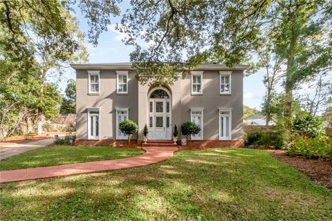 Photo of 2105 Ryegate Court, Mobile, AL 36693 (MLS # 7686993)