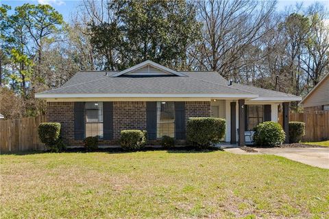 Photo of 801 Copperfield Drive E, Mobile, AL 36608 (MLS # 7729760)