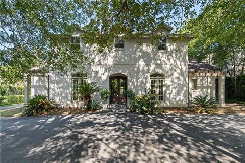 Photo of 12 Hillwood Road, Mobile, AL 36608 (MLS # 7610585)
