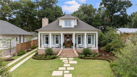 Photo of 210 Tensaw Avenue, Fairhope, AL 36532 (MLS # 7674504)