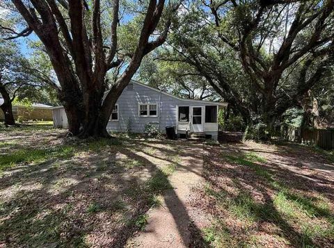 Photo of 7210 Knollwood Road, Mobile, AL 36619 (MLS # 7802827)