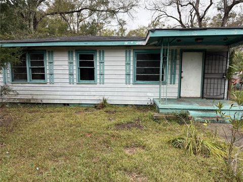 Photo of 6 Brucewood Drive W, Mobile, AL 36613 (MLS # 7694296)