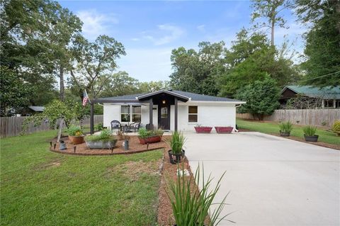 Photo of 403 Church Avenue, Daphne, AL 36526 (MLS # 7660228) Photo of 403 Church Avenue, Daphne, AL 36526 (MLS # 7660228)