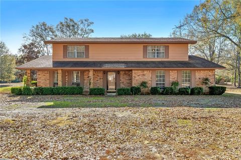 Photo of 11804 Ormond Road, Moss Point, MS 39562 (MLS # 7709717)