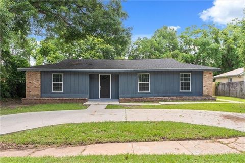 Photo of 507 Heritage Drive, Mobile, AL 36609 (MLS # 7714126)