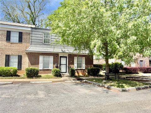 Photo of 4017 Cottage Hill Road #34, Mobile, AL 36609 (MLS # 7731410)