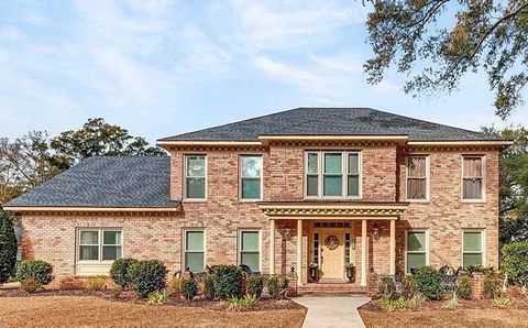 Photo of 2104 Marchfield Drive E, Mobile, AL 36693 (MLS # 7717229)