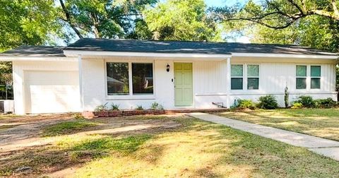 Photo of 5612 Diane Drive, Mobile, AL 36618 (MLS # 7759760)