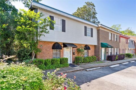 Photo of 4017 Cottage Hill Road #41, Mobile, AL 36609 (MLS # 7728286)