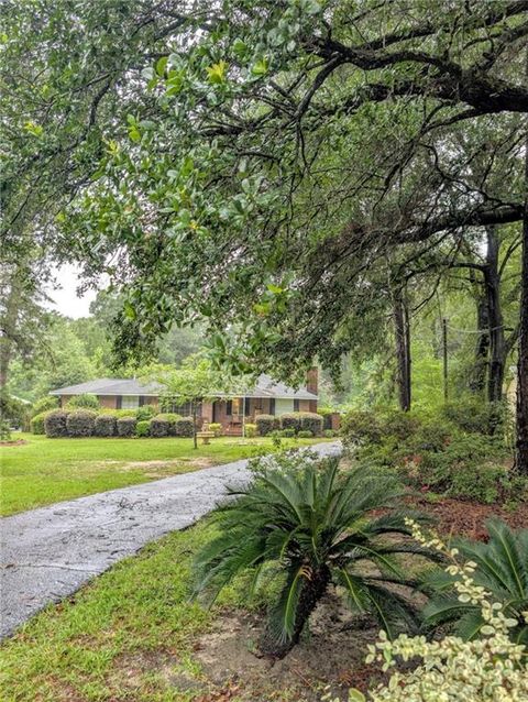 Photo of 436 Byron Avenue E, Mobile, AL 36609 (MLS # 7790830)