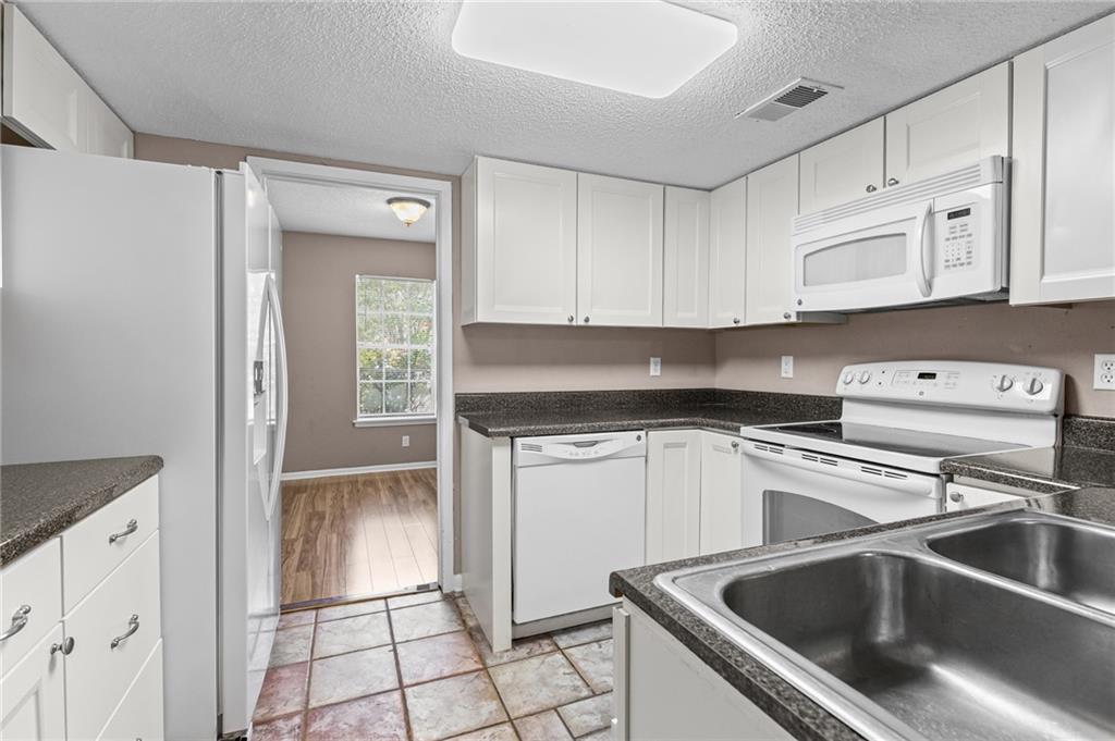 4017 Cottage Hill Road 53 - Photo 4