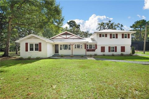 Photo of 6035 Bayou Road, Mobile, AL 36605 (MLS # 7654371)