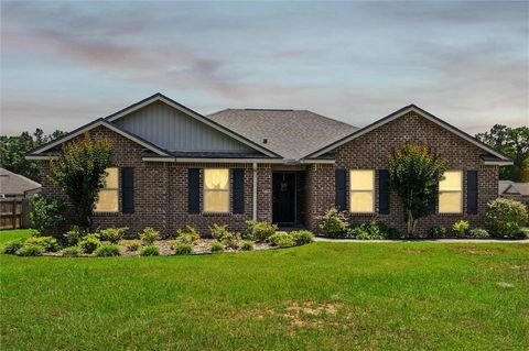 Photo of 8405 Calgary Drive, Mobile, AL 36695 (MLS # 7772010)