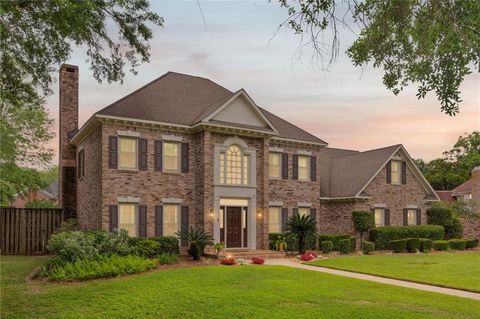 Photo of 1604 Woodspointe Circle, Mobile, AL 36609 (MLS # 7760526)